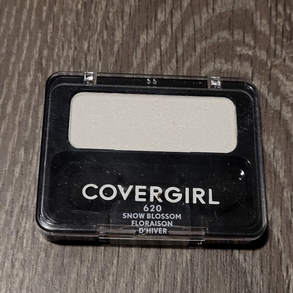 New CoverGirl - Eye Enhancer